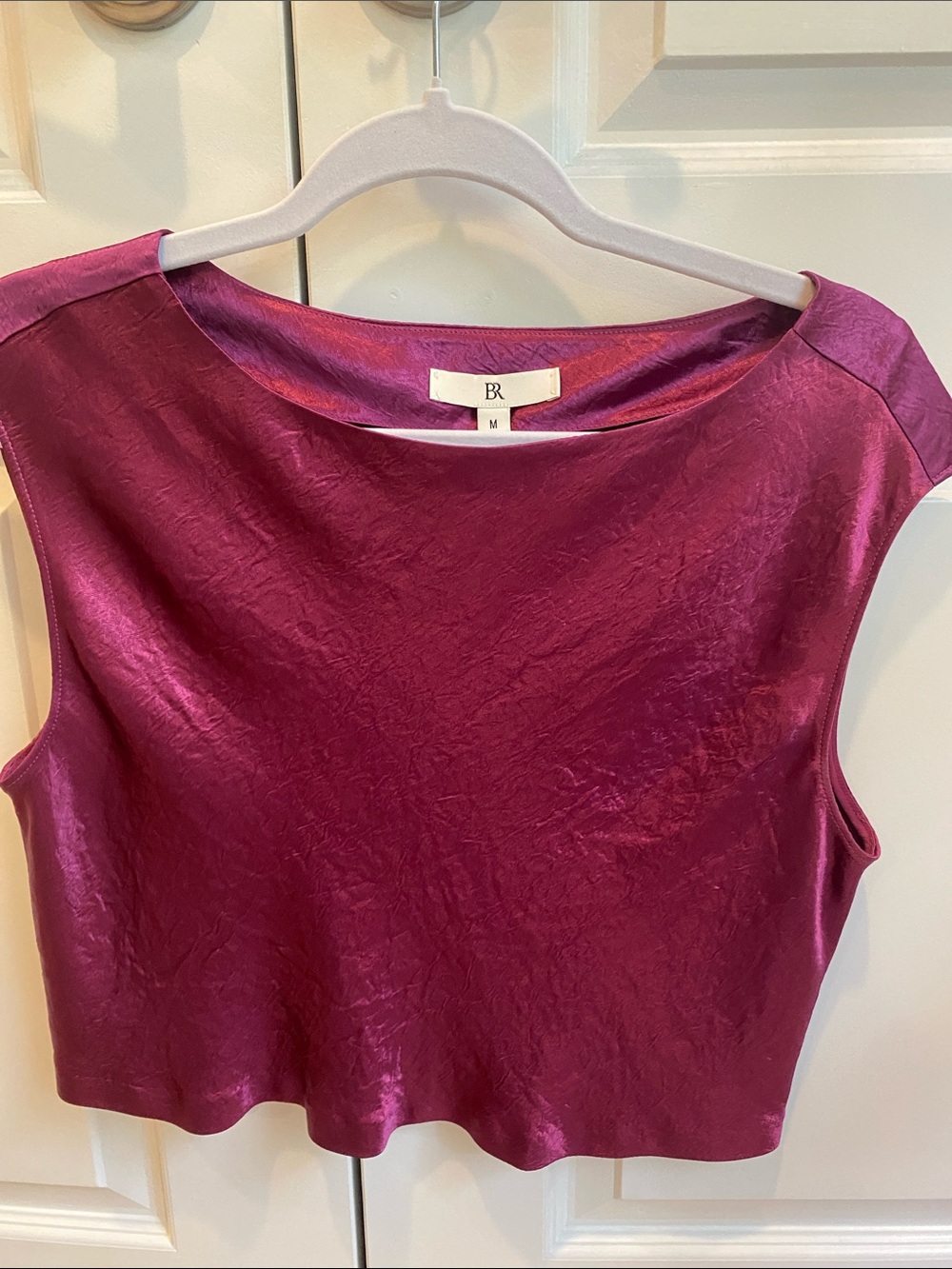 Banana Republic Magenta Satin Sleeveless cropped top